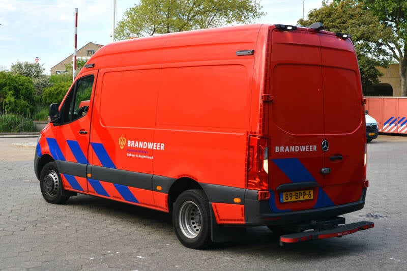 Kenteken: 89-BPP-6 Roepnummer: Type voertuig: DV-TD Merk &amp; Type: Mercedes Benz 416CDi36[Sprinter] Opbouw: Visser Bouwjaar: 2020 In dienst: 2020 Uit dienst: Standplaats: Regionaal inzetbaar (standplaats Katwijk aan Zee)