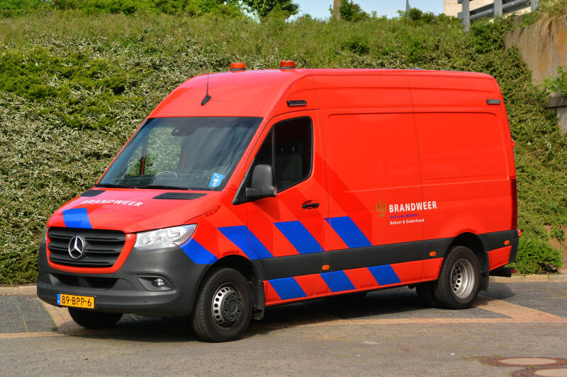 Kenteken: 89-BPP-6 Roepnummer: Type voertuig: DV-TD Merk &amp; Type: Mercedes Benz 416CDi36[Sprinter] Opbouw: Visser Bouwjaar: 2020 In dienst: 2020 Uit dienst: Standplaats: Regionaal inzetbaar