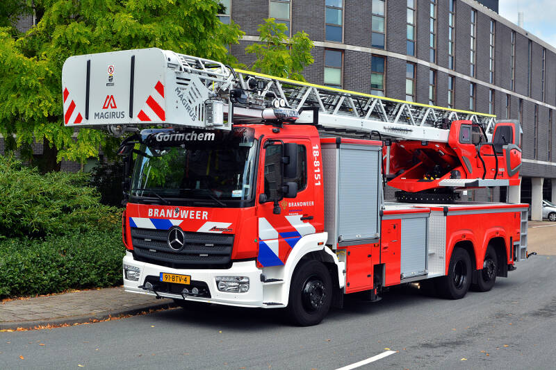 Kenteken: 91-BTV-4 Roepnummer: 18-8151 Type voertuig: AL-K30 Merk &amp; Type: Mercedes Benz 1630F55(6x2)[Atego] Opbouw: Hilton-Magirus Bouwjaar: 2023 In dienst: 2023 Uit dienst: