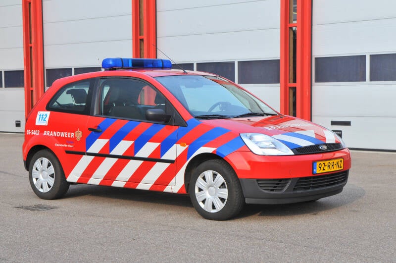 Kenteken: 92-RR-NZ Roepnummer: 02-5402 Type voertuig: DA Merk &amp; Type: Ford Fiësta 1,4D Opbouw: Bouwjaar: 2005 In dienst: 2005 Uit dienst: 2019