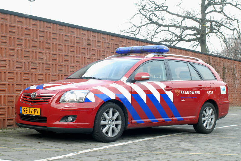 Kenteken: 93-TV-PV Roepnummer: 6121 Type voertuig: DA Merk &amp; Type: Toyota Avensis-Stationwagon 2,0 Opbouw: Bouwjaar: 2007 In dienst: 2007 Uit dienst: 2015