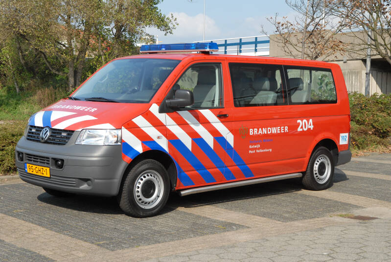 Kenteken: 95-GHZ-1 Roepnummer: 66-204 > 16-1600 Type voertuig: DB8 Merk &amp; Type: Volkswagen Transporter T5-1,9TDi Opbouw: Bouwjaar: 2008 In dienst: 2008 Uit dienst: