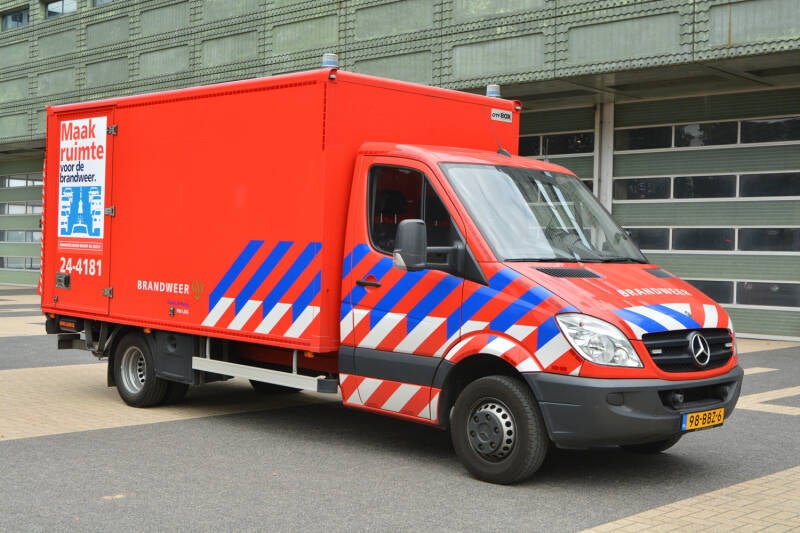 Kenteken: 98-BBZ-6 Roepnummer: 24-4181 Type voertuig: VW Merk &amp; Type: Mercedes Benz 516CDi43[Sprinter] Opbouw: CityBox Bouwjaar: 2013 In dienst: 2013 Uit dienst: