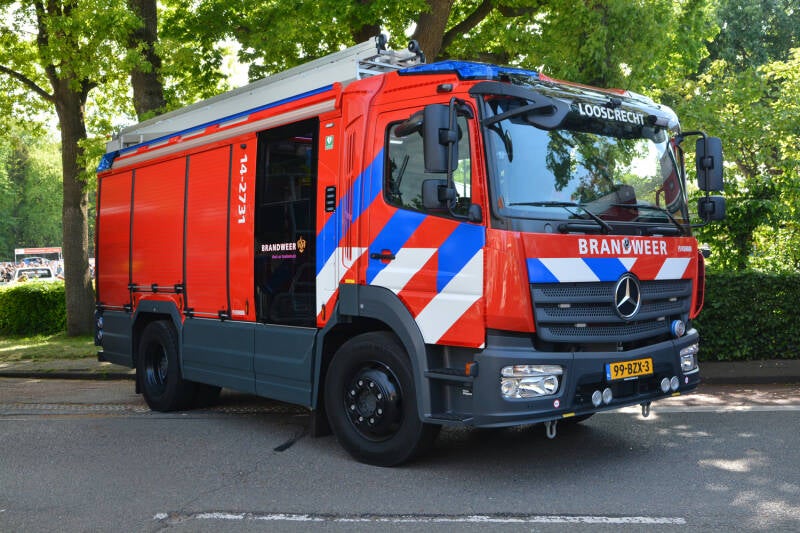 Kenteken: 99-BZX-3 Roepnummer: 14-2731 Type voertuig: TS7 LD3500 T2400 Merk &amp; Type: Mercedes Benz 1530F36[Atego] Opbouw: Kenbri-Rosenbauer Bouwjaar: 2024 In dienst: 2024 Uit dienst: