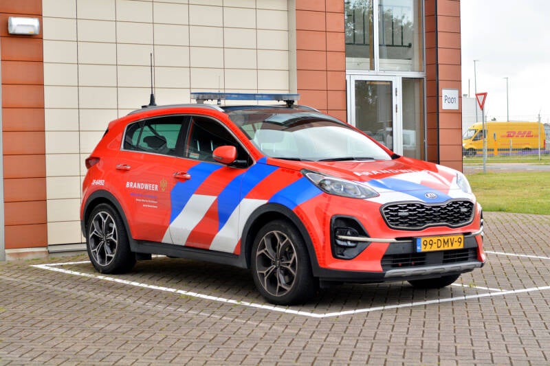 Kenteken: 99-DMV-9 Roepnummer: 28-6492 Type voertuig: DAT-OVD Merk &amp; Type: Kia Sportage Opbouw: Bouwjaar: 2021 In dienst: 2021 Uit dienst: Standplaats: den Helder