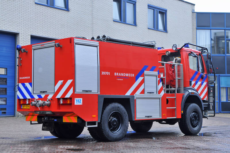 Kenteken: BF-XX-65 Roepnummer: 39-701 Type voertuig: TW3 LD1600 T5000 Merk &amp; Type: Mercedes Benz 1827AK36 Opbouw: Mucar-Hale Bouwjaar: 1997 In dienst: 1997 Uit dienst: 2009 Geëxporteerd naar: Denemarken (Tønder korps Rømø)