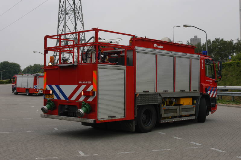 Kenteken: BF-GR-04 Roepnummer: B5 > 92-562 > 24-2563 Type voertuig: SB2 LD6000 T-/5500 Merk &amp; Type: DAF FF75.290RC380 Opbouw: Kronenburg Bouwjaar: 1997 In dienst: 1997 Uit dienst: 2018 Standplaats: Geleen
