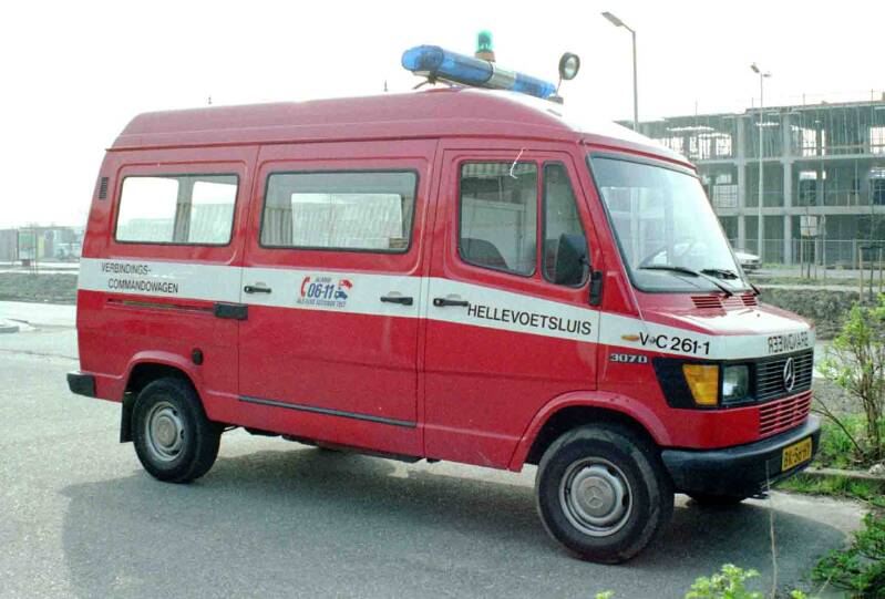 Kenteken: BK-56-HY Roepnummer: VC261-1 Type voertuig: PM. / VC Merk &amp; Type: Mercedes Benz 307D30 Opbouw: Bouwjaar: 1984 In dienst: 1984 Uit dienst: 199.