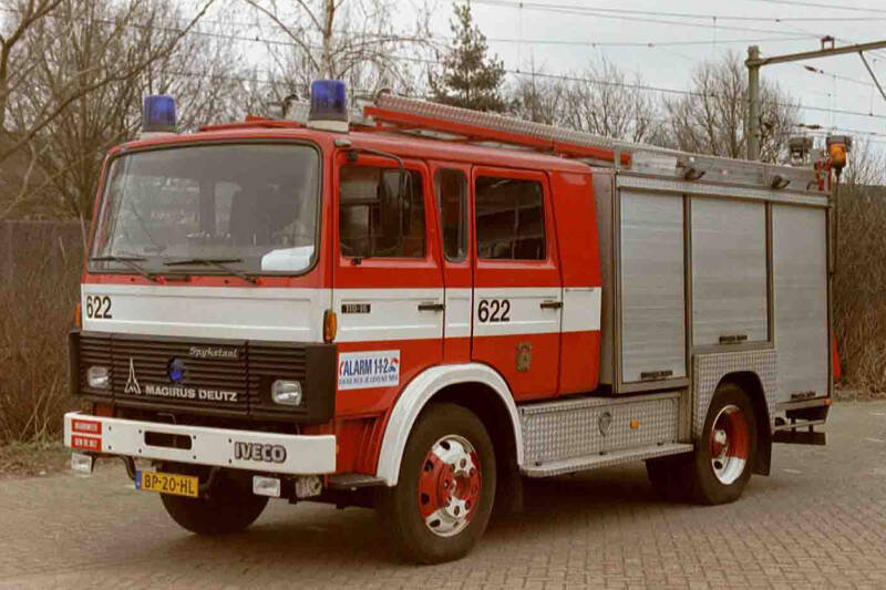 Kenteken: BP-20-HL Roepnummer: 622 Type voertuig: TS8 LD2800 HD200 T1500 Merk &amp; Type: Iveco-Magirus 110.16AF Opbouw: Spijkstaal-Magirus Bouwjaar: 1986 In dienst: 1986 Uit dienst: 2003