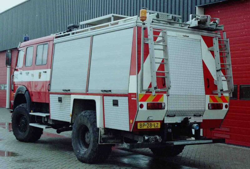 Kenteken: BP-28-LZ Roepnummer: 643 Type voertuig: TS8 LD2800 HD... T3000 Merk &amp; Type: Magirus Deutz 256M19FAK Opbouw: Doeschot-Rosenbauer Bouwjaar: 1985 In dienst: 1985 Uit dienst: 199. Standplaats: Schaarsbergen