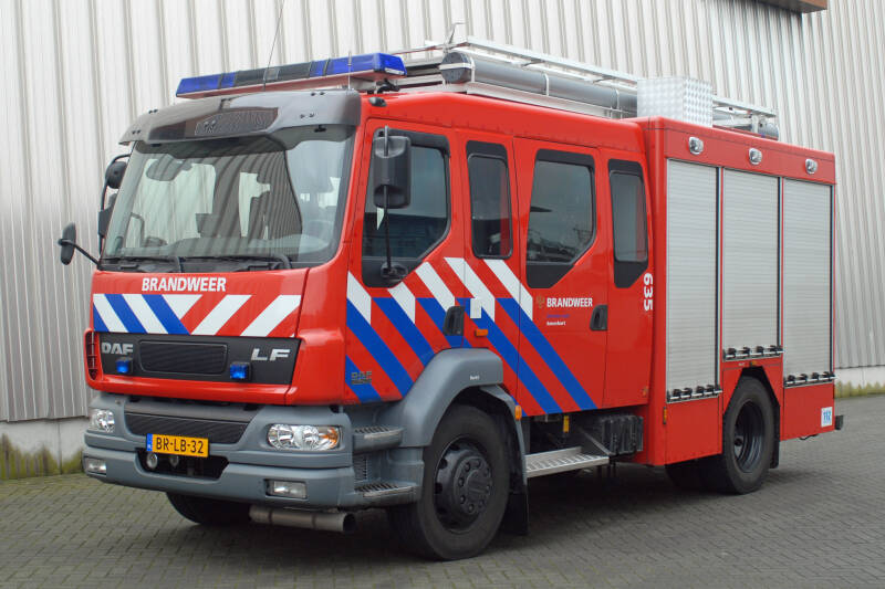 Kenteken: BR-LB-32 Roepnummer: 46-635 > 09-0231  Type voertuig: TS7 LD3200 HD240 T1500 Merk &amp; Type: DAF FF.LF55.250-15CF365 Opbouw: Cito-Somati-Godiva Bouwjaar: 2006 In dienst: 2006 Uit dienst: 2020