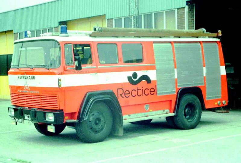 Kenteken: BS-58-43 Type voertuig: TS10 LD2800 HD450 T1350/150 Merk &amp; Type: Magirus Deutz 135D12F Opbouw: Motorkracht-Magirus Bouwjaar: 1971 In dienst: 1982 Uit dienst: 2000 Standplaats: Kesteren. Overgenomen van brandweer Rhenen. 