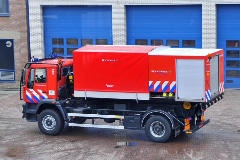 Kenteken: BS-LX-18 Roepnummer: 39-583 > 07-3683 Type voertuig: HA Merk &amp; Type: MAN 18.280BBF[TLG] Opbouw: Leebur Bouwjaar: 2006 In dienst: 2006  Opmerkingen: Regionaal voertuig. In 2010 tijdelijk als 07-2783 gestationeerd te Ede in afwachting nieuwe BiZa 