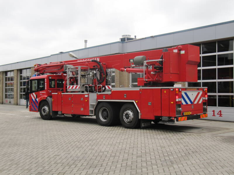 Kenteken: BS-ZN-94 Roepnummer: 6151 > 03-8950 Type voertuig: HW-32 Merk &amp; Type: Mercedes Benz 2833LLF..[Econ] Opbouw: HDS-Vema Bouwjaar: 2007 In dienst: 2007