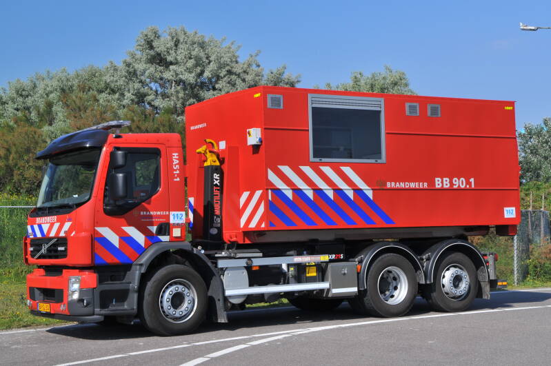 Kenteken: BV-SL-30 Roepnummer: HA51-1 > 17-1481 Type voertuig: HA Merk &amp; Type: Volvo FE 320(6x2) Opbouw: Leebur Bouwjaar: 2009 In dienst: 2009 Uit dienst: Standplaats: Coloradoweg