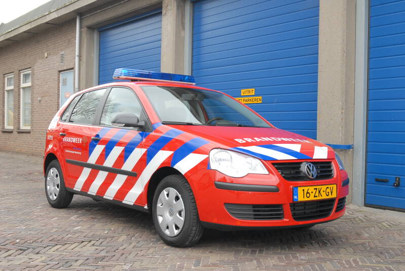 Kenteken: 16-ZK-GV Roepnummer: 75-795 > 15-1203 Type voertuig: DA Merk &amp; Type: Volkswagen Polo 1,4TDi Opbouw: Bouwjaar: 2008 In dienst: 2008