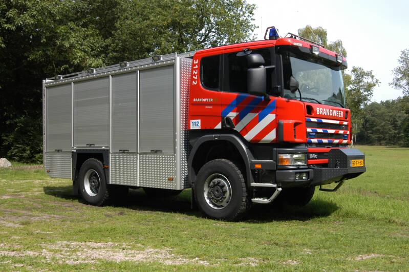 Kenteken: BP-FH-80 Roepnummer: 31-272 > 06-7171 Type voertuig: HVT Merk &amp; Type: Scania P114C340 Opbouw: Mucar Bouwjaar: 2004 In dienst: 2004 Uit dienst: 2020