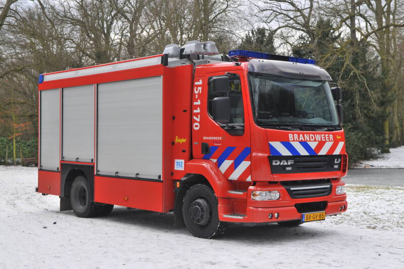 Kenteken: BX-GV-85 Roepnummer: 15-1170 Type voertuig: HV-2 Merk &amp; Type: DAF FF LF55.250-15CF365 Opbouw: Ziegler Bouwjaar: 2010 In dienst: 2010 Uit dienst: 2011