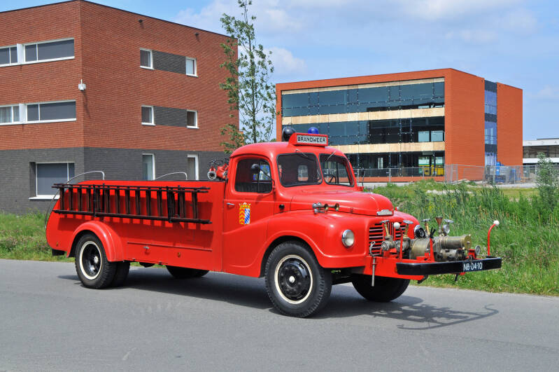 Kenteken: NB-04-10 Type voertuig: AS11 LD2000 Merk &amp; Type: Austin FT5 Opbouw: Bikkers Bouwjaar: 1950 In dienst: 1981. Opmerkingen: Ex Heinenoord en Koni Oud-Beijerland sinds 1981 museumobject bezit brandweer Oud-Beijerland. 