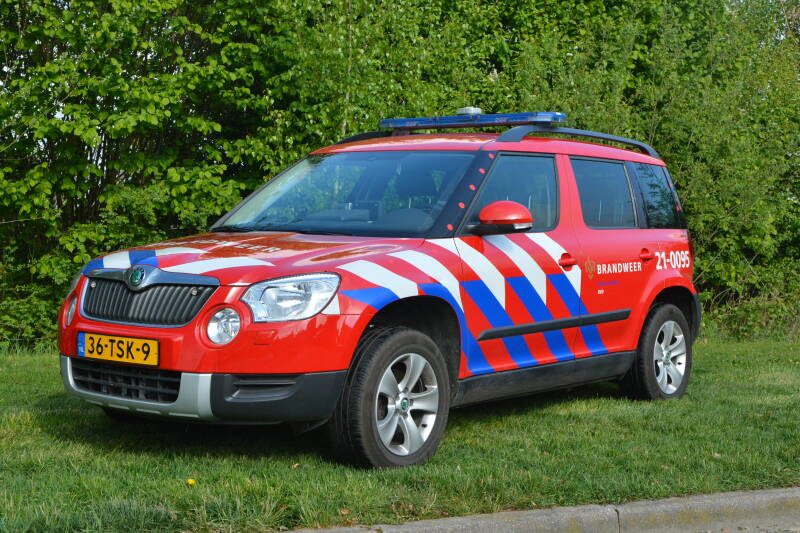 Kenteken: 36-TSK-9 Roepnummer: 21-0095 Type voertuig: DA Merk &amp; Type: Skoda Yeti 2.0TDi Opbouw: Bouwjaar: 2012 In dienst: 2012.  Opmerkingen: Regionaal voertuig.