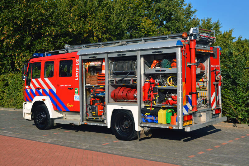 Kenteken: BP-HT-66 Roepnummer: 1643 > 24-4041 Type voertuig: TS8 LD3250 HD240 T1500 Merk &amp; Type: MAN 14.255LLLF[M2000-City] Opbouw: HDS-Godiva Bouwjaar: 2004 In dienst: 2004. Uit dienst: 2022