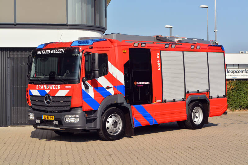  Kenteken: 83-BPR-4 Roepnummer: 24-4631Type voertuig: TS7 LD3000 HD250 T2500/200 Merk &amp; Type: Mercedes Benz 1530F38[Atego] Opbouw: Kenbri-Rosenbauer Bouwjaar: 2020 In dienst: 2020 Standplaats: Sittard - Middenweg