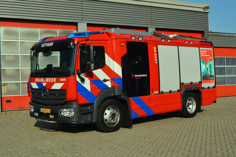 Kenteken: 26-BPL-3 Roepnummer: 24-4431 Type voertuig: TS7 LD3000 HD250 T2500/200 Merk &amp; Type: Mercedes Benz 1530F38[Atego] Opbouw: Kenbri-Rosenbauer Bouwjaar: 2020 In dienst: 2020 Standplaats: Sittard - Swentilboltstraat