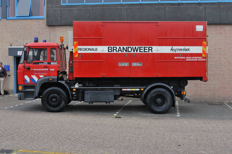 Kenteken: VB-20-DN Roepnummer: 764 > 40-566 Type voertuig: HA Merk &amp; Type: DAF FF1900DNS400 Opbouw: Leebur Bouwjaar: 1988 In dienst: 1988. Opmerkingen: Regionaal voertuig