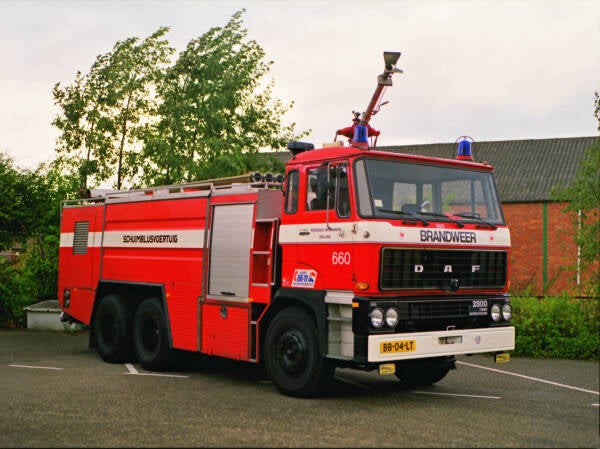 Kenteken: BB-04-LT Roepnummer: 5660 Type voertuig: SB3 LD2900 T8000/800 Merk &amp; Type: DAF FFT2800DKS390 Opbouw: den Hartog-Ziegler Bouwjaar: 1981 In dienst: 1981 Uit dienst: 1999 Standplaats: Terneuzen