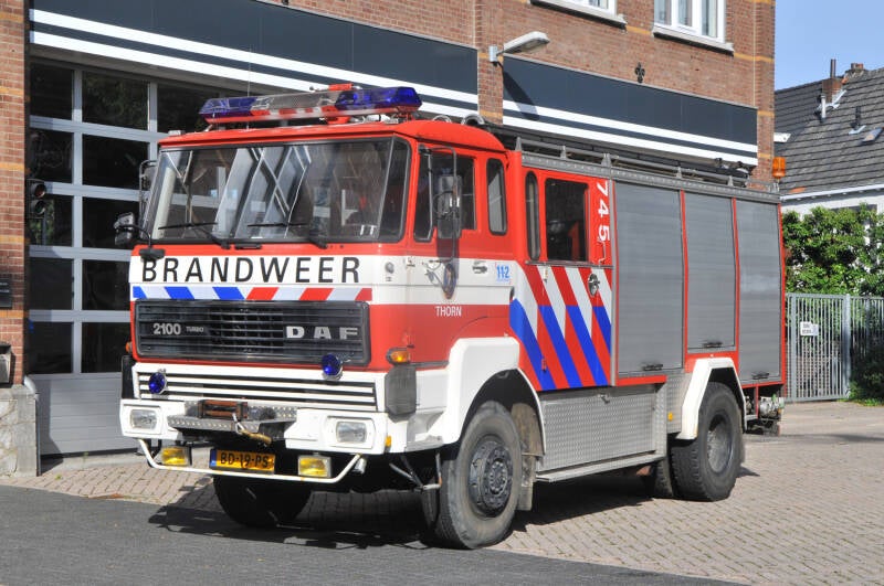 Kenteken: BD-19-PS Roepnummer: TN745 Type voertuig: TS7 LD3000 HD250 T2200/200 P250 Merk &amp; Type: DAF FFV1800DT360 Opbouw: Doeschot-Rosenbauer Bouwjaar: 1982 In dienst: 2000 Uit dienst: 2009. Ex EPZ Maascentrale (Buggenum).