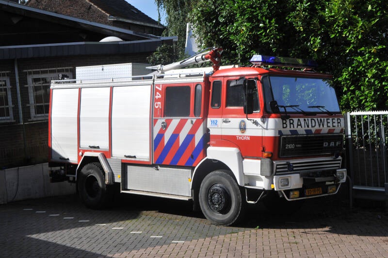 Kenteken: BD-19-PS Roepnummer: TN745 Type voertuig: TS7 LD3000 HD250 T2200/200 P250 Merk &amp; Type: DAF FFV1800DT360 Opbouw: Doeschot-Rosenbauer Bouwjaar: 1982 In dienst: 2000 Uit dienst: 2009. Ex EPZ Maascentrale (Buggenum).