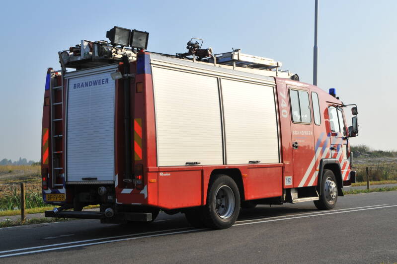 Kenteken: BF-FV-59 Roepnummer: 62-740 > 16-3030 Type voertuig: TS8 LD3000 HD250 T1500 Merk &amp; Type: Volvo FL612-37 Opbouw: Rosenbauer Bouwjaar: 1997 In dienst: 1997 Uit dienst: 2015. Naar brandweer Voorschoten.