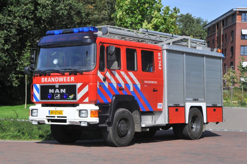 Kenteken: BF-ST-63 Roepnummer: BS742 Type voertuig: TS8 LD2800 HD265 T2400 Merk &amp; Type: MAN 14.222FA[M90] Opbouw: Ziegler Brandweertechniek Bouwjaar: 1997 In dienst: 1997 Uit dienst: 2012