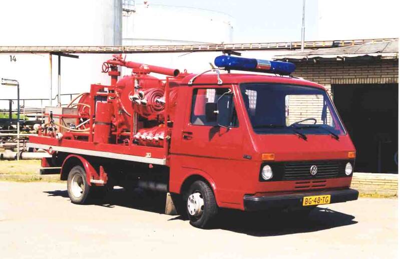 Kenteken: BG-48-TG Roepnummer: FF02 Type voertuig: SPB3 LD.... T-/750 P750 Merk &amp; Type: Volkswagen LT35D Opbouw: Kobra Bouwjaar: 1983 In dienst: 2000 Uit dienst: