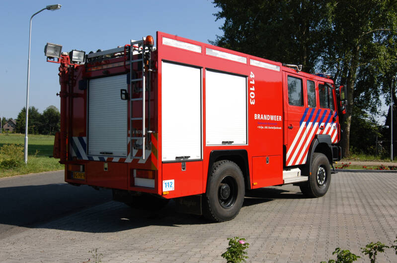 Kenteken: BG-PR-96 Roepnummer: 41-103 > 07-1641 Type voertuig: TS8TNB LD3000 HD250 T5500 Merk &amp; Type: MAN 21.343FAF[F2000] Opbouw: Ziegler Brandweertechniek Bouwjaar: 1998 In dienst: 1998 Uit dienst: 2014