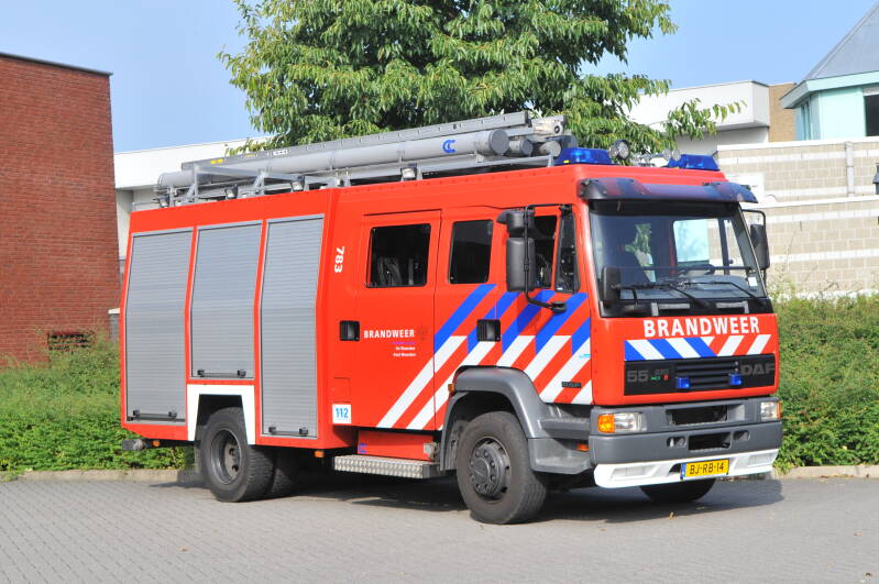 Kenteken: BJ-RB-14 Roepnummer: 47-783 > 09-6232 Type voertuig: TS8 LD3250 HD250 T1500 Merk &amp; Type: DAF FF55.230-15CF360 Opbouw: C&amp;C-Products-Godiva Bouwjaar: 2000 In dienst: 2000 Uit dienst: 2018