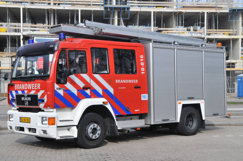 Kenteken: BL-ND-85 Roepnummer: 18-816 > 18-8532 Type voertuig: TS8 LD3250 HD250 T2000 Merk &amp; Type: MAN 15.244BLF[TGM] Opbouw: Mucar-Godiva Bouwjaar: 2001 In dienst: 2001 Uit dienst: 2018.  Naar regio Utrecht , reserve TS voor district Binnensticht.