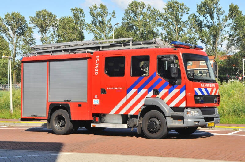 Kenteken: BN-NG-81 Roepnummer: TS11 > 30 > 15-7630 Type voertuig: TS7 LD2800 HD265 T1500 Merk &amp; Type: DAF FF.LF55.250.15CF365 Opbouw: Ziegler Brandweertechniek Bouwjaar: 2003 In dienst: 2003 Uit dienst: 2018 Standplaats: den Haag - Laak