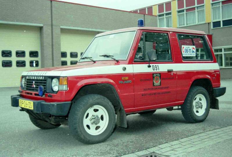 Kenteken: BP-26-ZS Roepnummer: 091 > 283 Type voertuig: DA-BT Merk &amp; Type: Mitsubishi Pajero 2300TD Opbouw: Bouwjaar: 1986 In dienst: 1986 Uit dienst: 2002. Regionaal voertuig