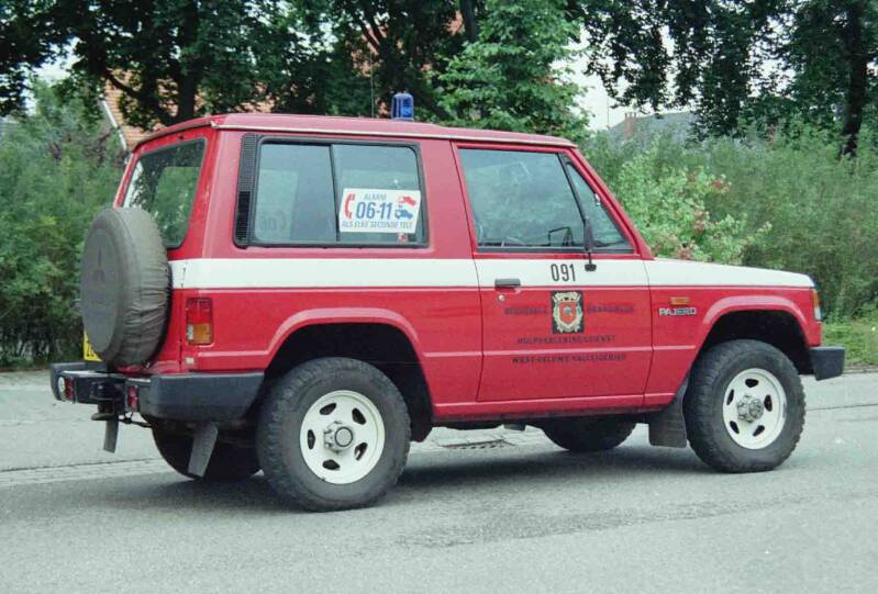 Kenteken: BP-26-ZS Roepnummer: 091 > 283 Type voertuig: DA-BT Merk &amp; Type: Mitsubishi Pajero 2300TD Opbouw: Bouwjaar: 1986 In dienst: 1986 Uit dienst: 2002. Regionaal voertuig.