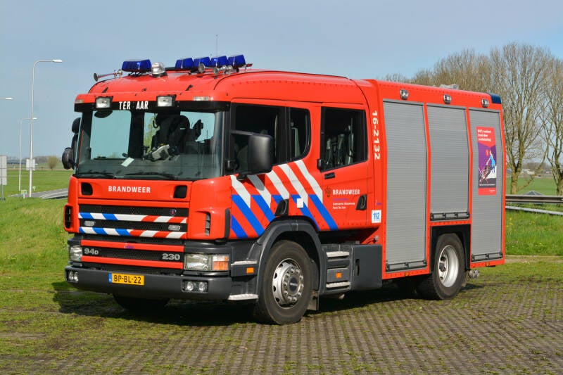 Kenteken: BP-BL-22 Roepnummer: 66-846 > 16-2132 Type voertuig: TS LD3250 HD240 T1500 Merk &amp; Type: Scania P94DB 4x2 Opbouw: Kenbri-Godiva Bouwjaar: 2003 In dienst: 2003 Uit dienst:  2024