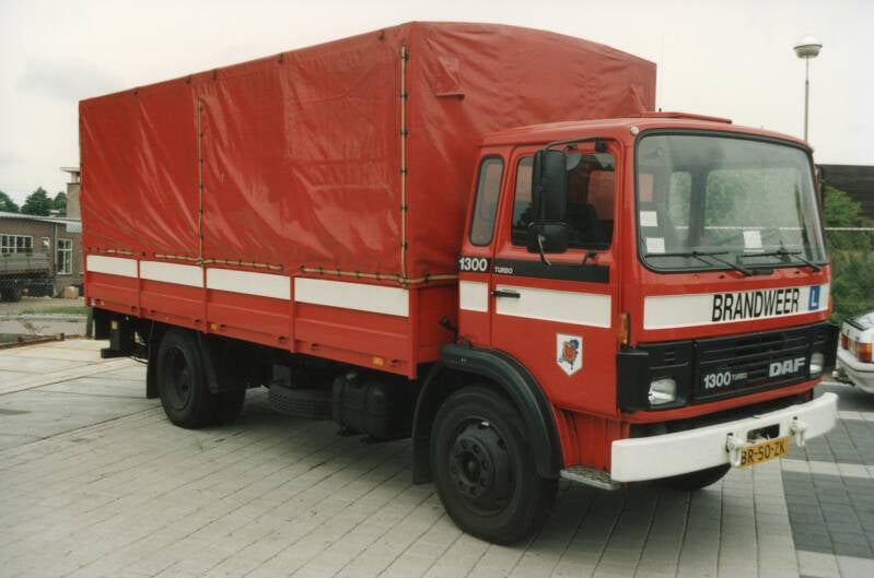 Kenteken: BR-50-ZK Roepnummer: 581 Type voertuig: VW [GM] Merk &amp; Type: DAF FA1300DT400 Opbouw: ECF Bouwjaar: 1986 In dienst: 1992 Uit dienst: 2007. Regionaal Bi-Za voertuig.