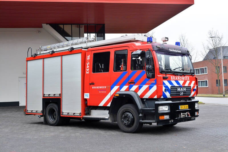  Kenteken: BR-JN-44 Roepnummer: 18-724 > 18-5432 Type voertuig: TS7 LD3250 HD240 T2000 Merk &amp; Type: MAN 14.255LLLF (M2000-City) Opbouw: HDS-Godiva Bouwjaar: 2005 In dienst: 2005