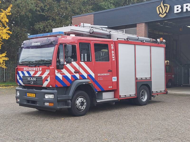 Kenteken: BS-TF-30 Roepnummer: 40-673 > 06-9231 > 06-6431 Type voertuig: TS8 LD3250 HD250 T2000 Merk &amp; Type: MAN 14.250BLF[L2000-City] Opbouw: HDS-Plastisol-Godiva Bouwjaar: 2007 In dienst: 2009 Uit dienst:..  Opmerkingen: Voormalig demo voertuig HDS.