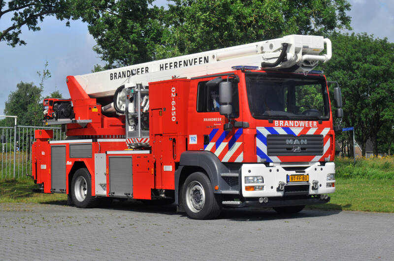 Kenteken: BT-FF-80 Roepnummer: 658 > 02-6450 Type voertuig: HW-32 Merk &amp; Type: MAN 18.360BLF[TGA] Opbouw: Metz-Wümag Bouwjaar: 2007 In dienst: 2007 Uit dienst: