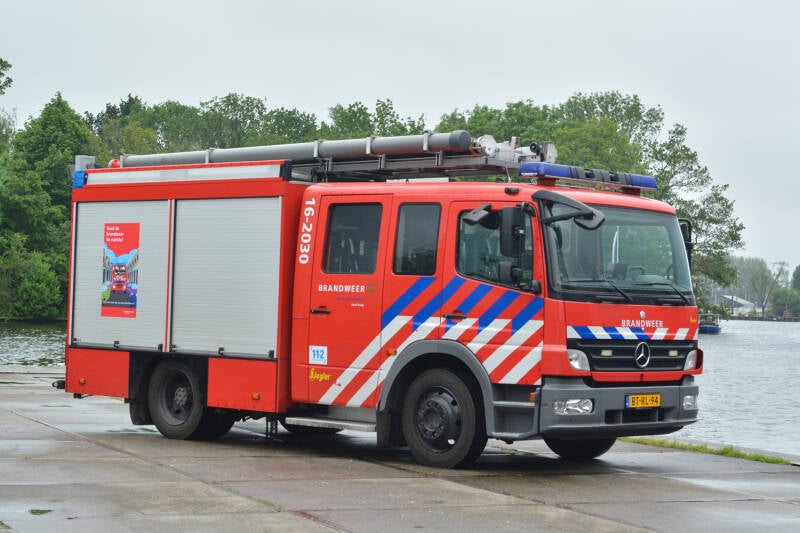 Kenteken: BT-RL-94 Roepnummer: 16-2030 Type voertuig: TS7 LD3000 HD265 T1500 Merk &amp; Type: Mercedes Benz 1426F36[Atego] Opbouw: Ziegler Brandweertechniek Bouwjaar: 2008 In dienst: 2020 Uit dienst: 2024. Afkomstig van Schoonhoven.