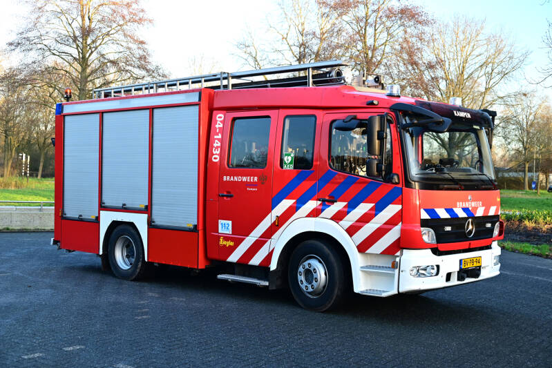Kenteken: BV-PB-94 Roepnummer: 30-630 > 04-1430 Type voertuig: TS7 LD3000 HD265 T2000 Merk &amp; Type: Mercedes Benz 1326F..[Atego] Opbouw: Ziegler Brandweertechniek Bouwjaar: 2008 In dienst: 2008 Uit dienst: