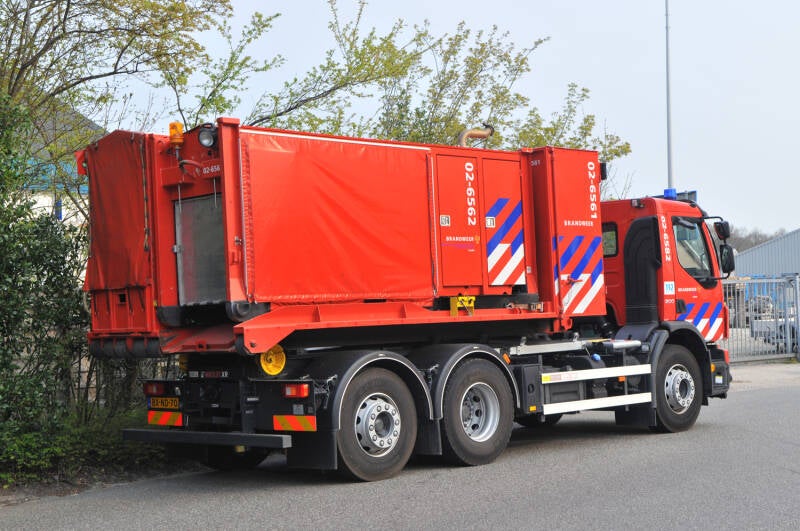 Kenteken: BX-ND-70 Roepnummer: 02-6580 > 02-6582 Type voertuig: HA Merk &amp; Type: Volvo FE300(6x2) Opbouw: Multilift Bouwjaar: 2010 In dienst: 2010 Uit dienst: 2019. Naar korps Bakhuizen. Regionaal voertuig.