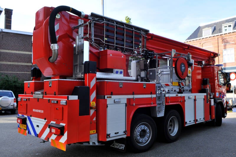 Kenteken: BX-RD-44 Roepnummer: RMD851 > 23-5151 Type voertuig: HW-34 Merk &amp; Type: Volvo FM9.370 Opbouw: Kenbri-Bronto Bouwjaar: 2010 In dienst: 2010 Uit dienst: 2022