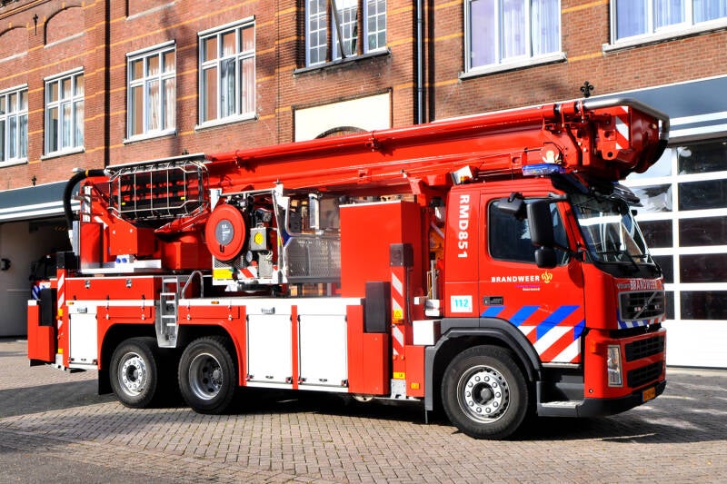 Kenteken: BX-RD-44 Roepnummer: RMD851 > 23-5151 Type voertuig: HW-34 Merk &amp; Type: Volvo FM9.370 Opbouw: Kenbri-Bronto Bouwjaar: 2010 In dienst: 2010 Uit dienst: 2022